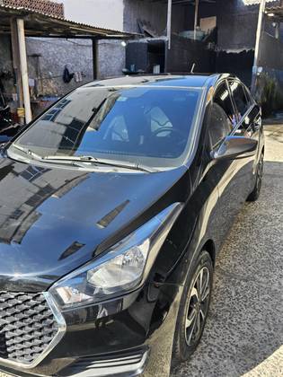 HYUNDAI HB20S 1.0 COMFORT PLUS 12V FLEX 4P MANUAL